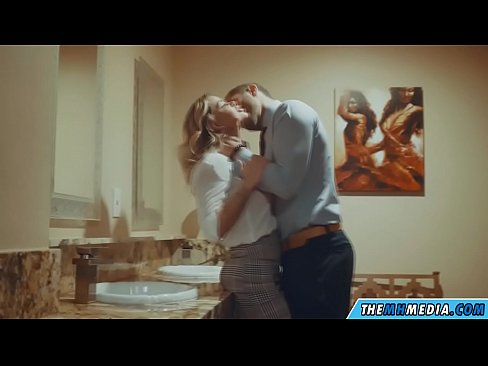 ❤️ Quand une blonde plantureuse vous séduit dans des toilettes publiques. ❤ Fuck vidéo at porn fr.ideabuffet.top ❌️❤